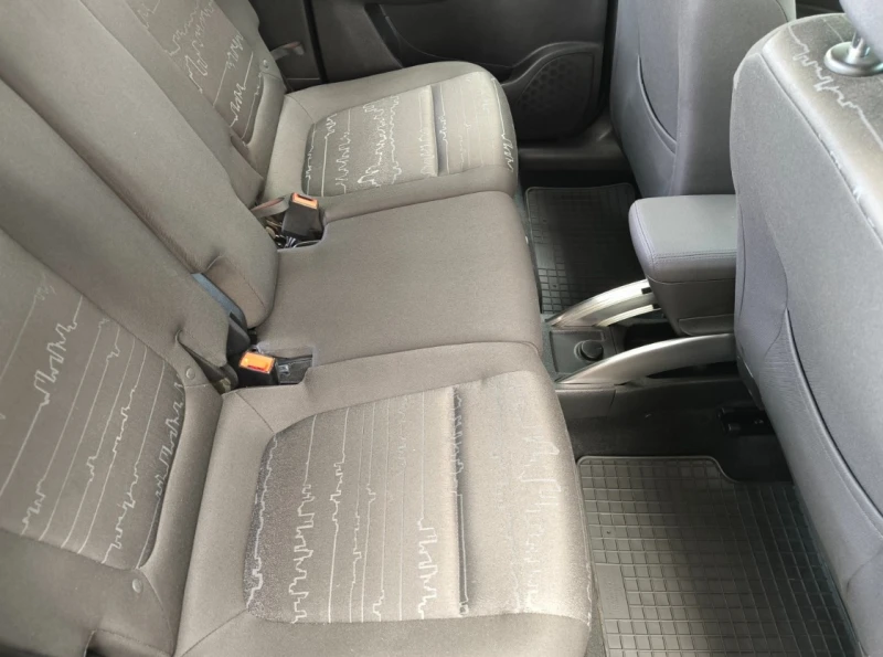 Opel Meriva, снимка 12 - Автомобили и джипове - 52422219