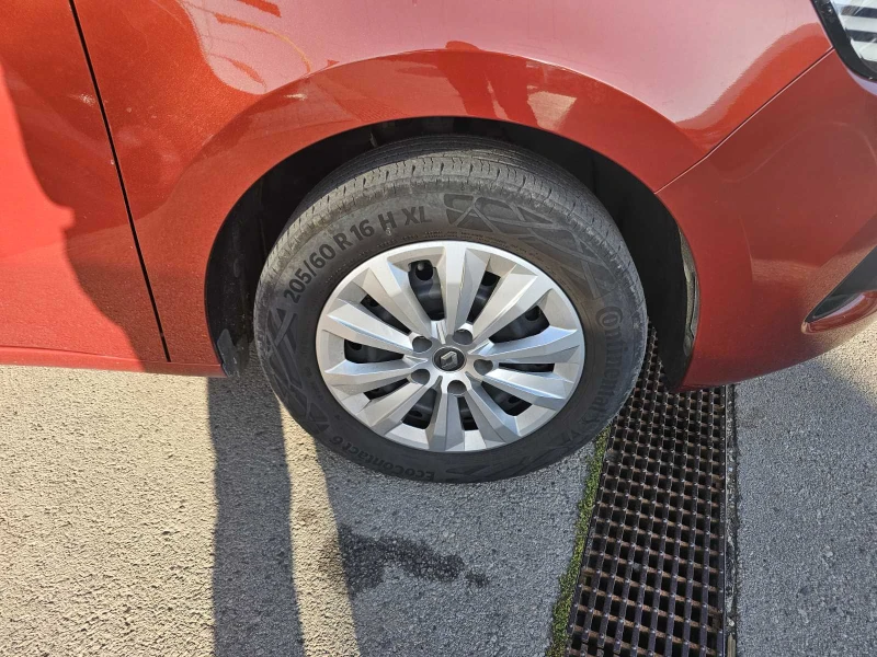 Renault Kangoo 1.3 TCe 130 EDC, снимка 16 - Автомобили и джипове - 51762073