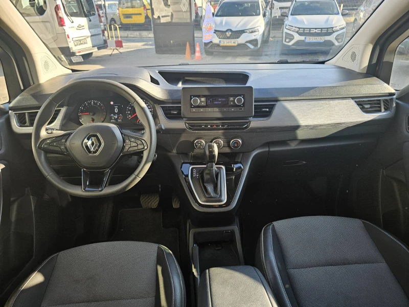 Renault Kangoo 1.3 TCe 130 EDC, снимка 7 - Автомобили и джипове - 51762073