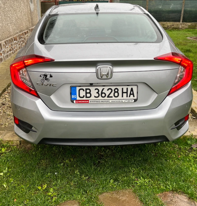Honda Civic 1.6 I-DTEC 120 к.с., снимка 11 - Автомобили и джипове - 52563091