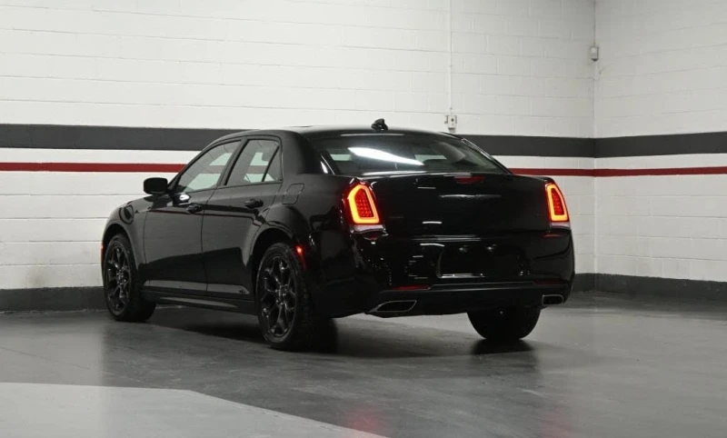 Chrysler 300c Touring L AWD * АвтоКредит* (ЦЕНА ДО БГ), снимка 6 - Автомобили и джипове - 52667106