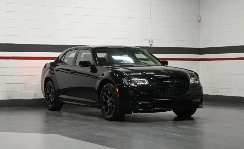 Chrysler 300c Touring L AWD * АвтоКредит* (ЦЕНА ДО БГ), снимка 3 - Автомобили и джипове - 52667106