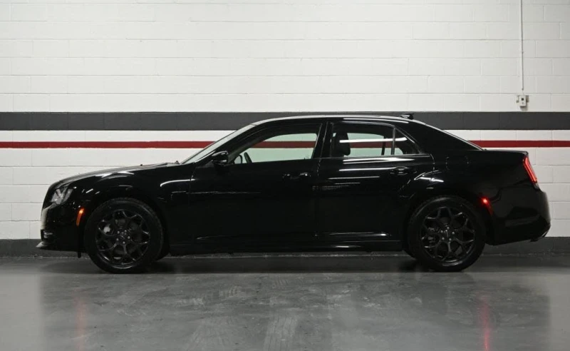 Chrysler 300c Touring L AWD * АвтоКредит* (ЦЕНА ДО БГ), снимка 8 - Автомобили и джипове - 52667106