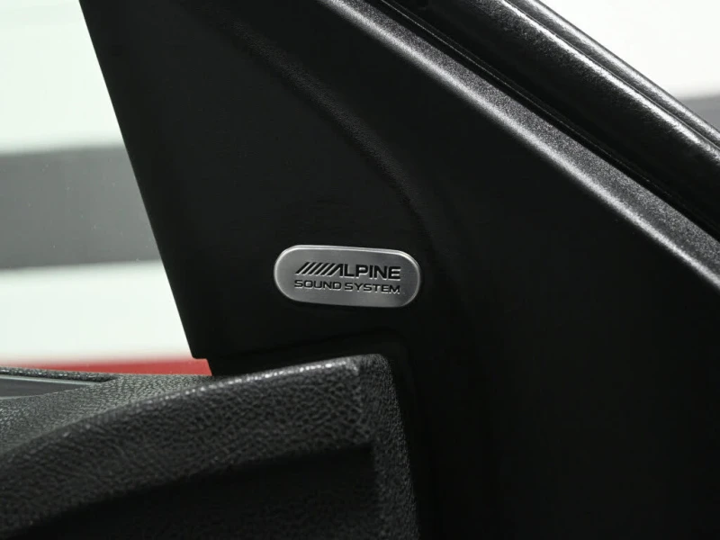 Chrysler 300c Touring L AWD * АвтоКредит* (ЦЕНА ДО БГ), снимка 11 - Автомобили и джипове - 52667106