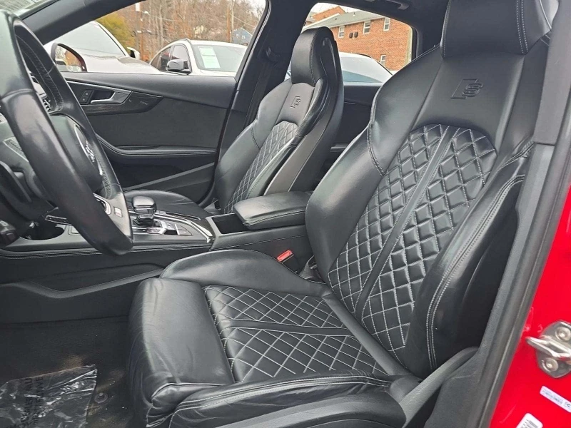 Audi S4 * CARFAX* БЕЗ ПЪРВОНАЧАЛНА* , снимка 10 - Автомобили и джипове - 52744245