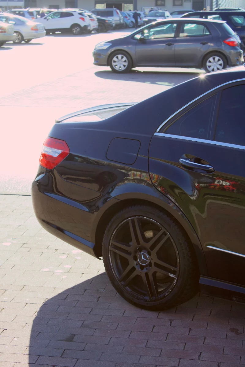 Mercedes-Benz E 350 3.5cdi, снимка 13 - Автомобили и джипове - 52795536