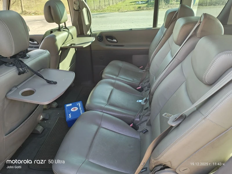 Renault Espace 1.9 dci klimatronik 120 k.c 2005г. 6 скорости , 6+, снимка 12 - Автомобили и джипове - 52846753