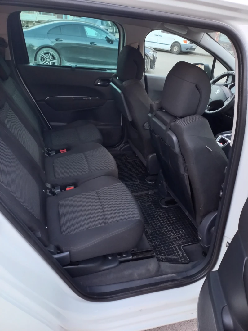 Peugeot 5008 2.0HDI , снимка 8 - Автомобили и джипове - 53572538