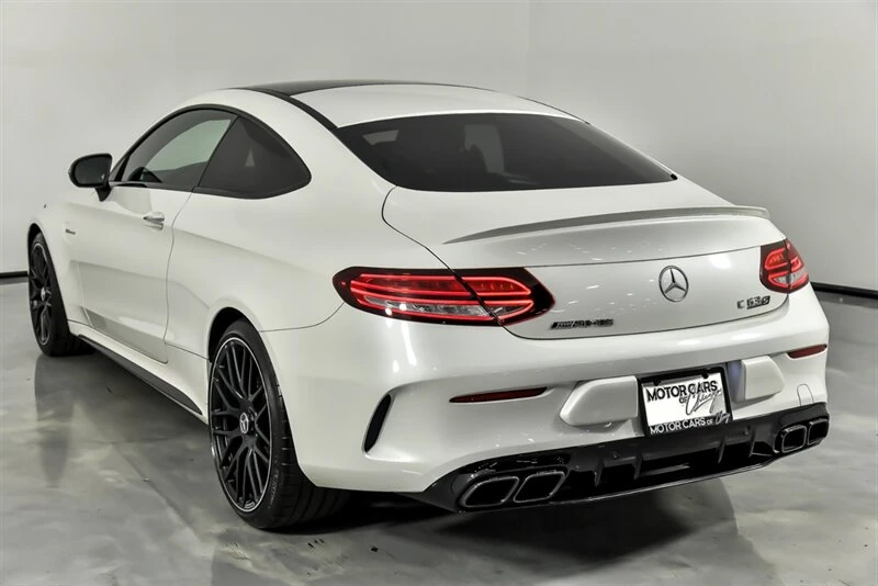 Mercedes-Benz C 63 AMG  М. ТОЧКА * BURMESTER * ПОДГРЕВ * S , снимка 4 - Автомобили и джипове - 48572793