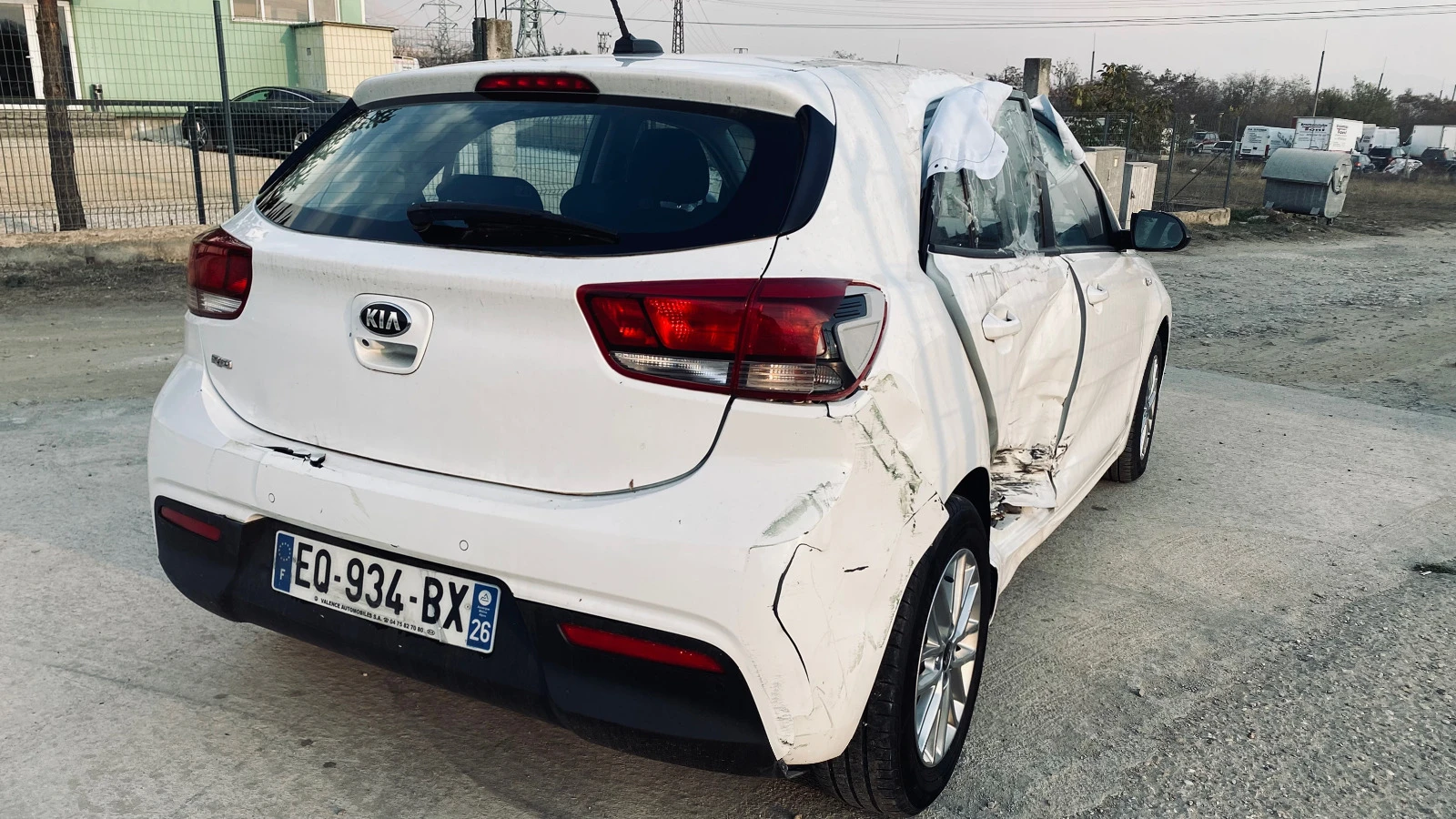 Kia Rio 1.2i - изображение 6