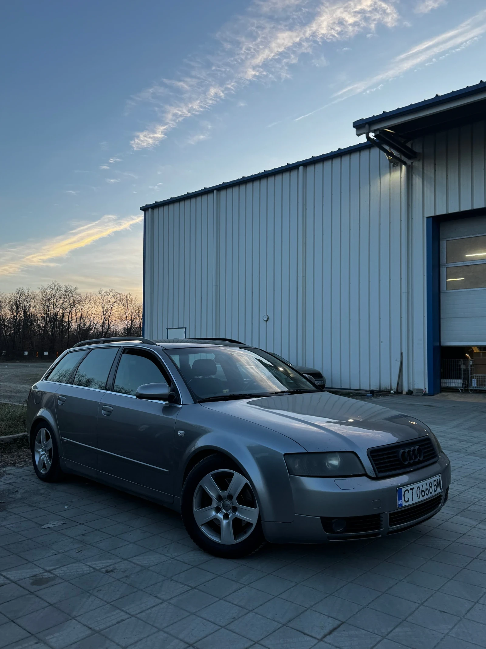Audi A4  - изображение 5