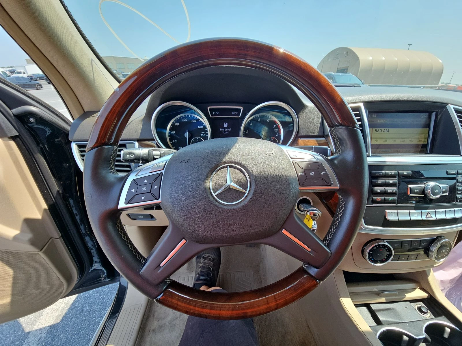 Mercedes-Benz ML 550 4MATIC - изображение 9