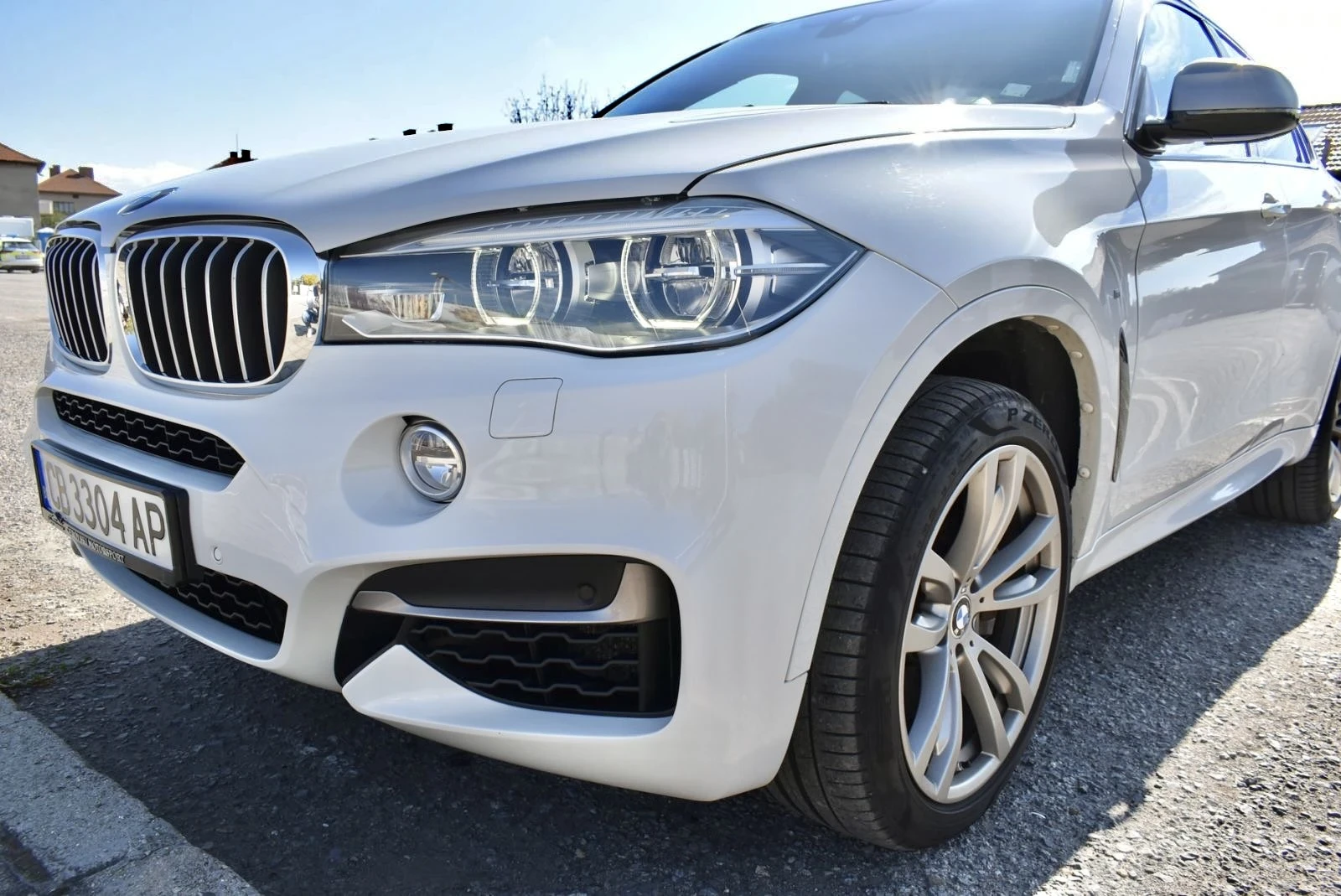 BMW X6 M50D - изображение 7