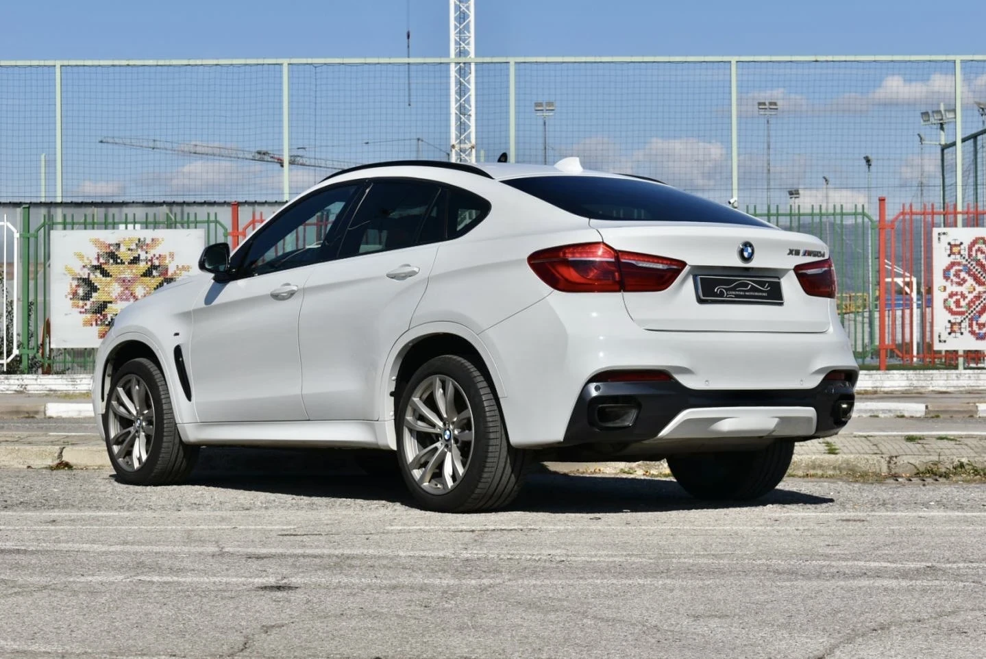 BMW X6 M50D - изображение 5