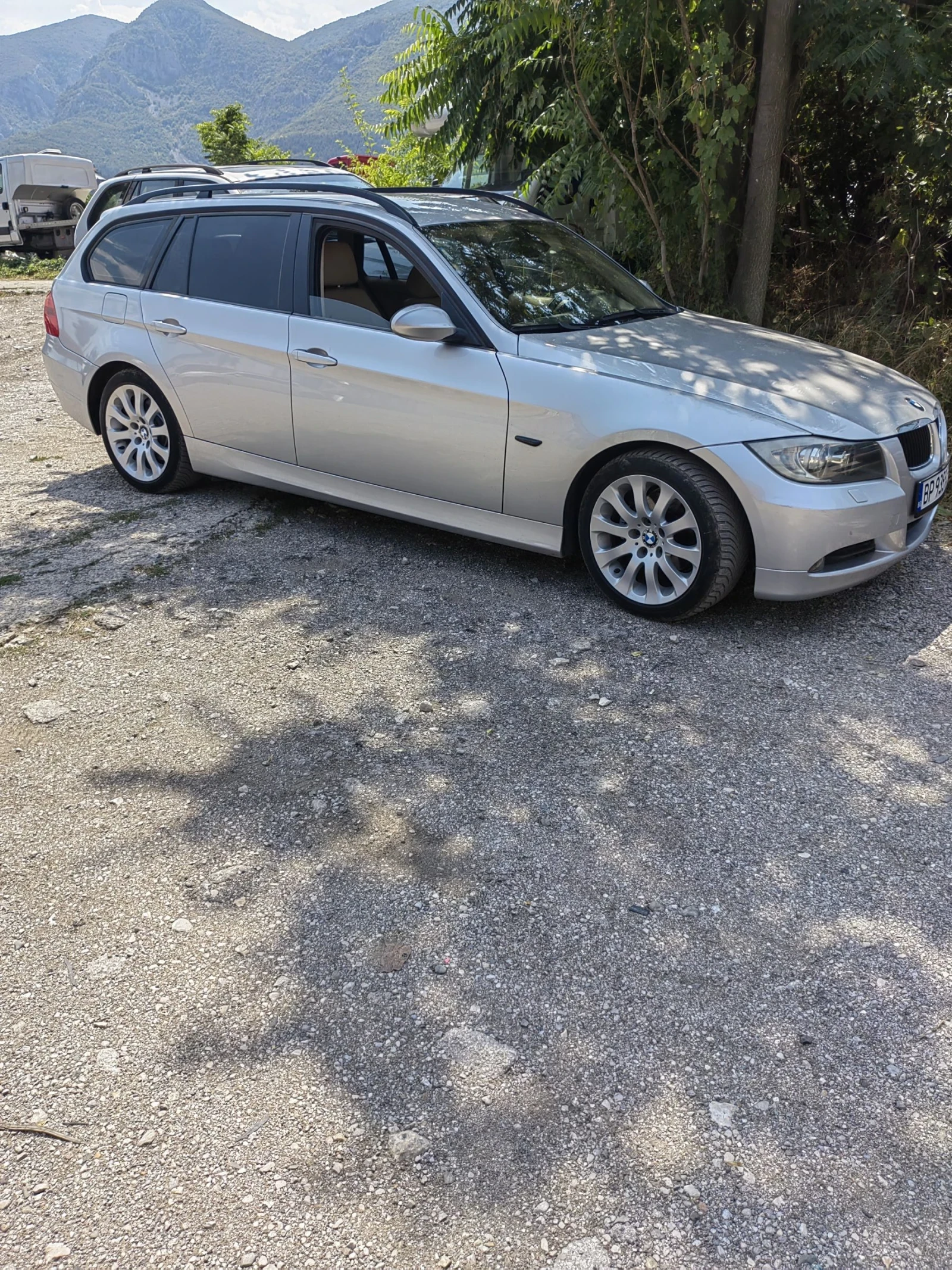 BMW 320 320d 163kc - изображение 3