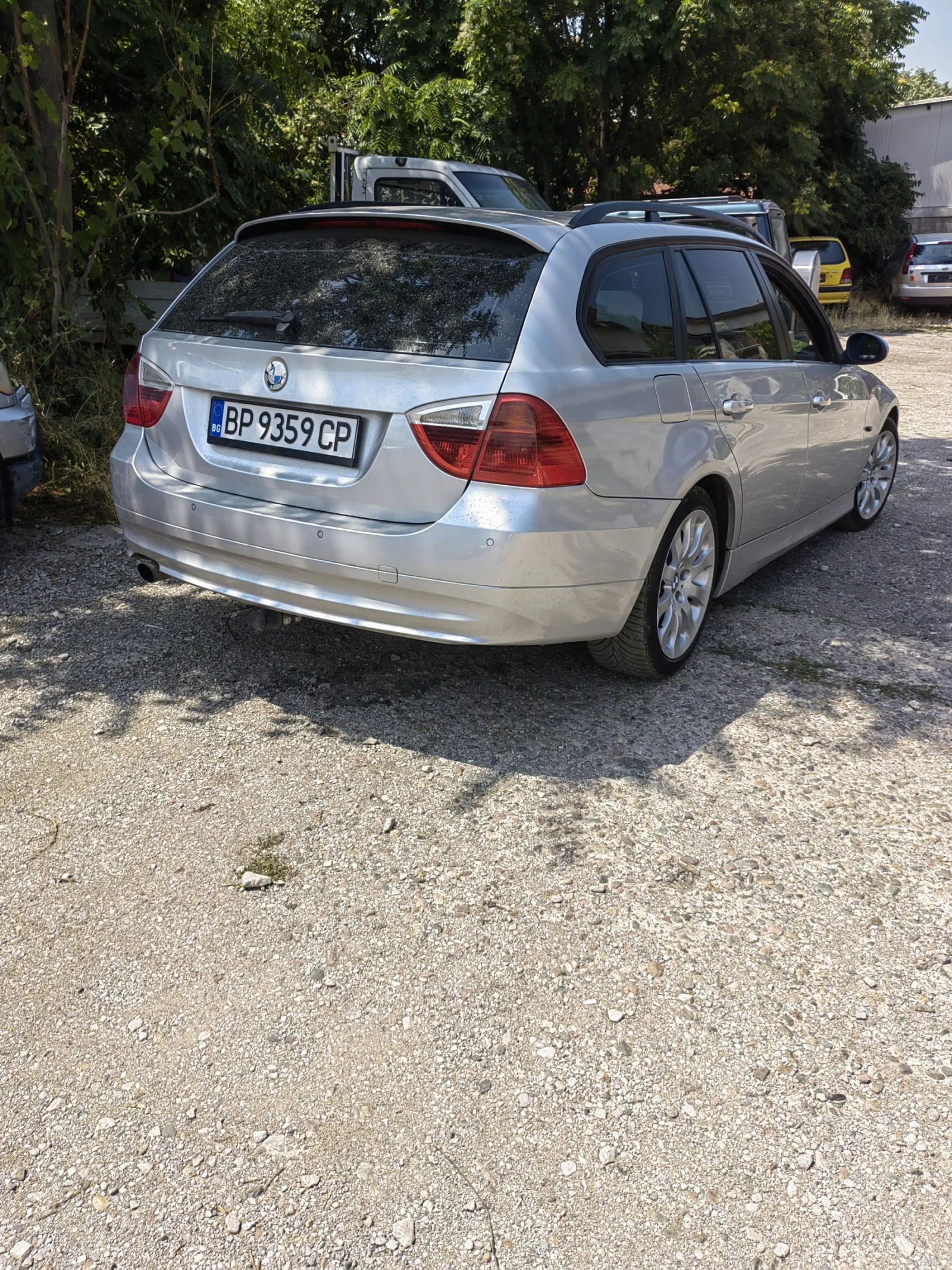 BMW 320 320d 163kc - изображение 4