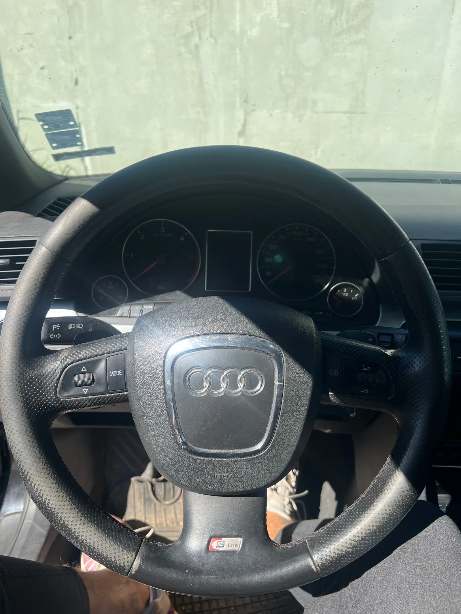 Audi A4 3.0TDi Quattro - изображение 7
