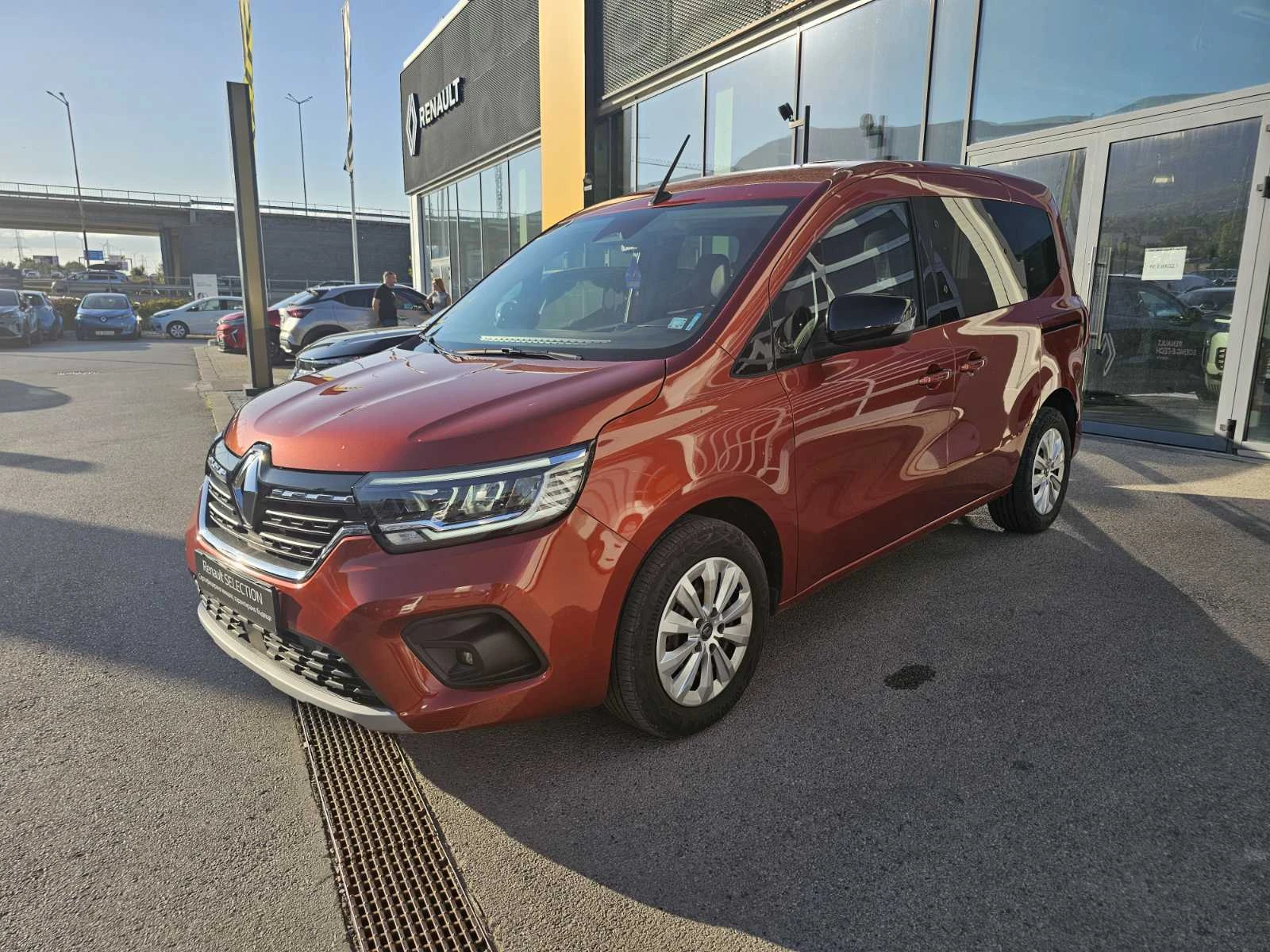 Renault Kangoo 1.3 TCe 130 EDC | Mobile.bg   1