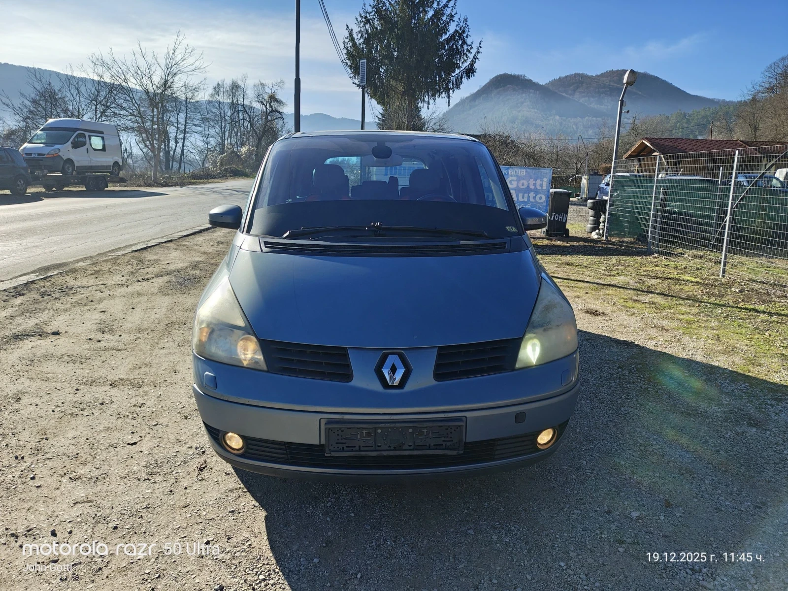 Renault Espace 1.9 dci klimatronik 120 k.c 2005г. 6 скорости , 6+ - изображение 3