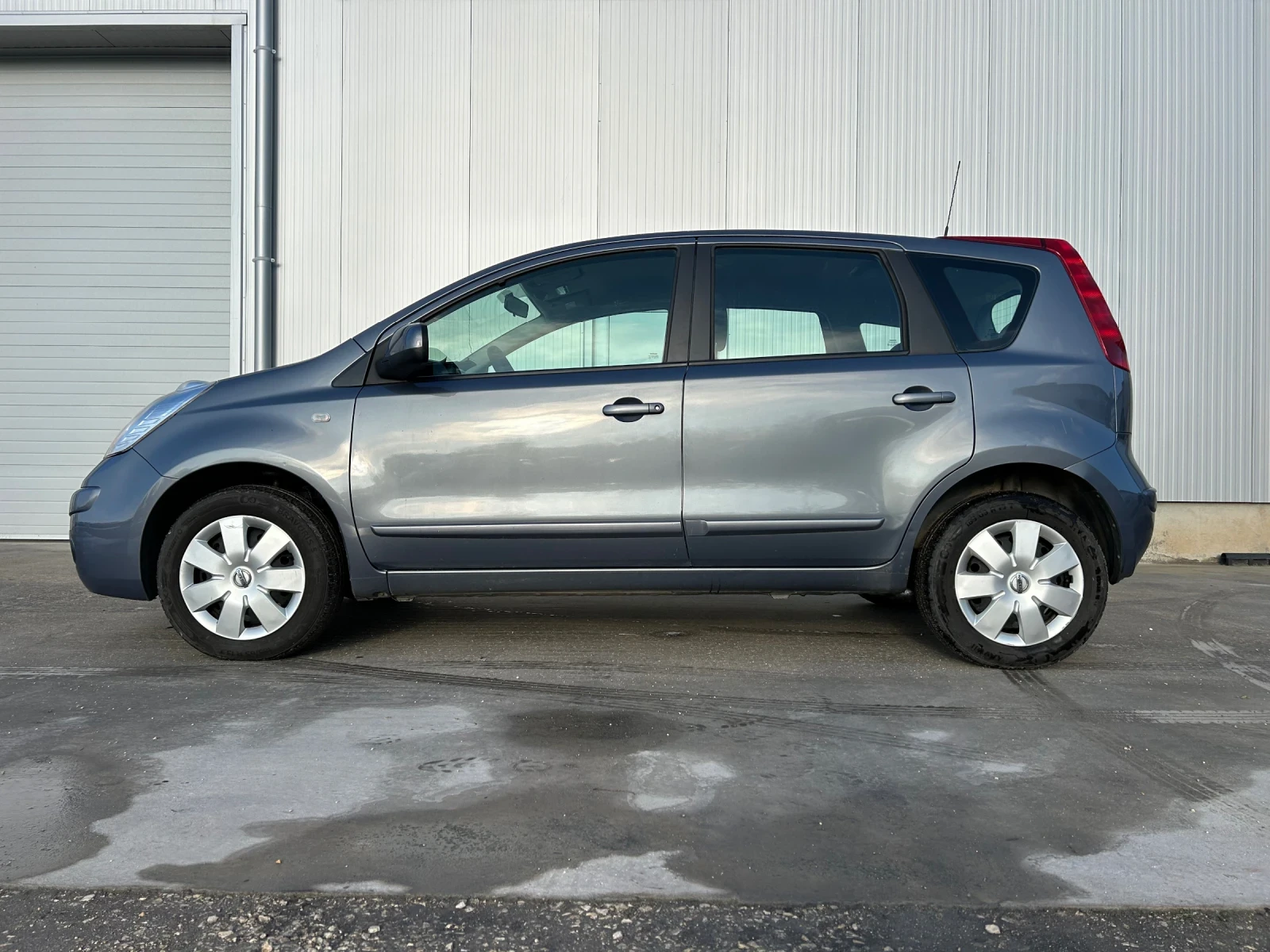 Nissan Note 1.4i/КЛИМАТРОНИК/88К.С. - изображение 5