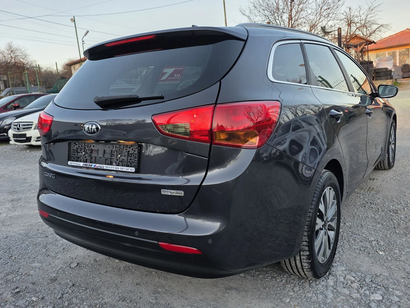 Kia Ceed 1.6 CRDI 136 К.С. АВТОМАТ / НАВИ / КАМЕРА - изображение 4