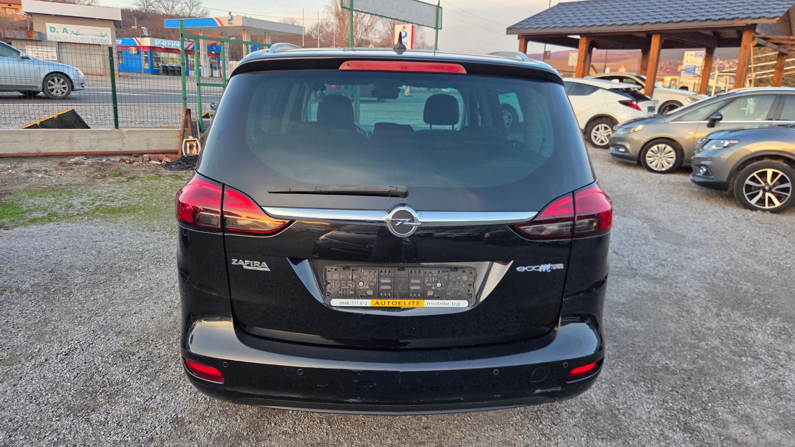 Opel Zafira 1.6 EcoM 6+ 1м., снимка 8 - Автомобили и джипове - 53928035