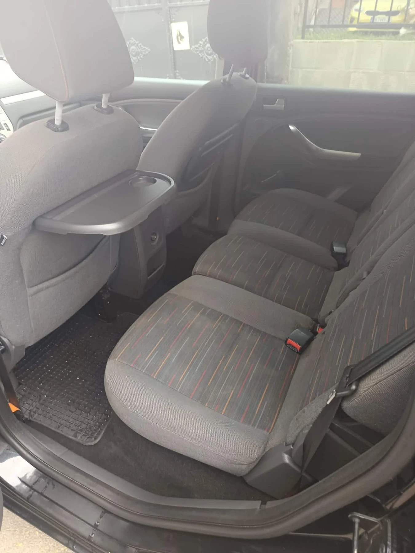 Ford C-max Миниван, снимка 11 - Автомобили и джипове - 54218343