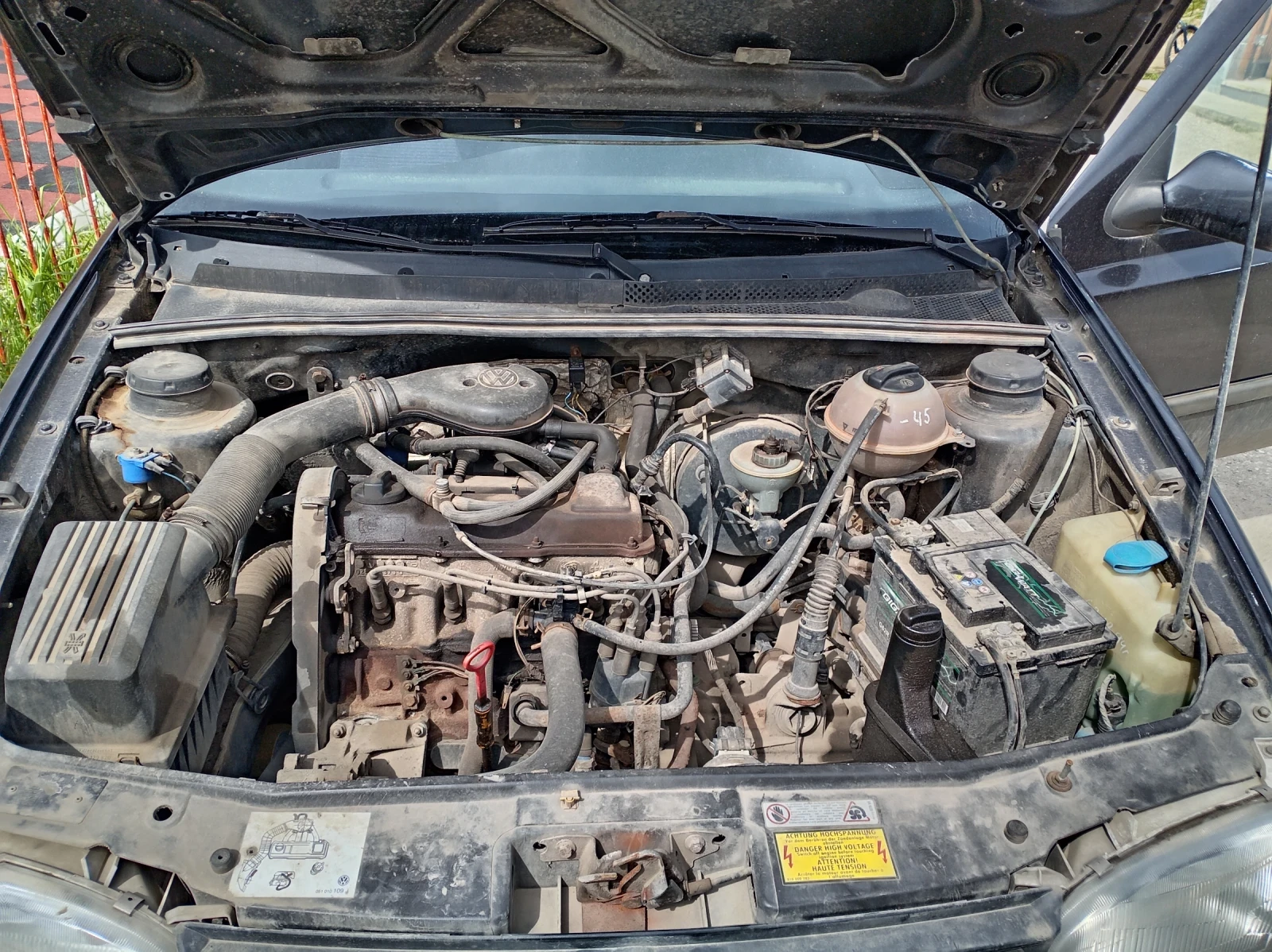 VW Golf 3, снимка 11 - Автомобили и джипове - 54236850