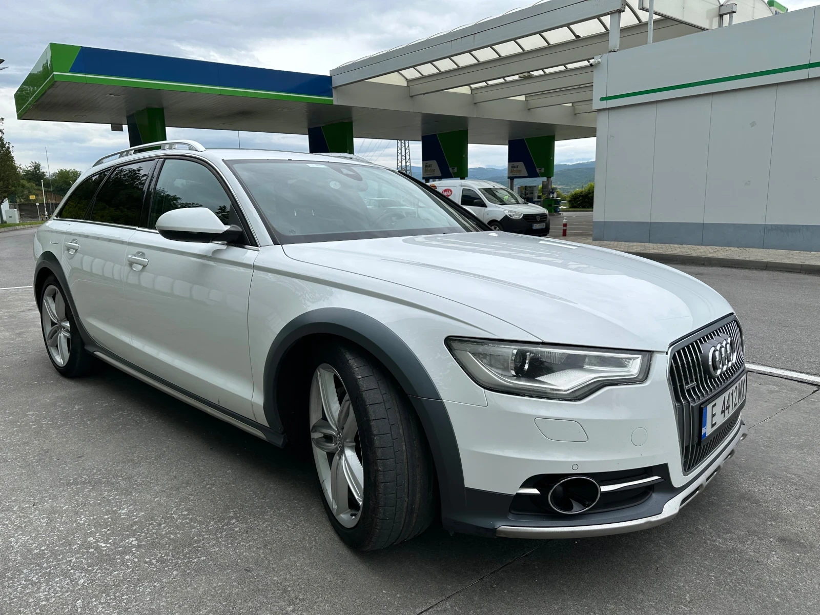 Audi A6 Allroad ZF 8-Automatic 313PS, снимка 3 - Автомобили и джипове - 54387402