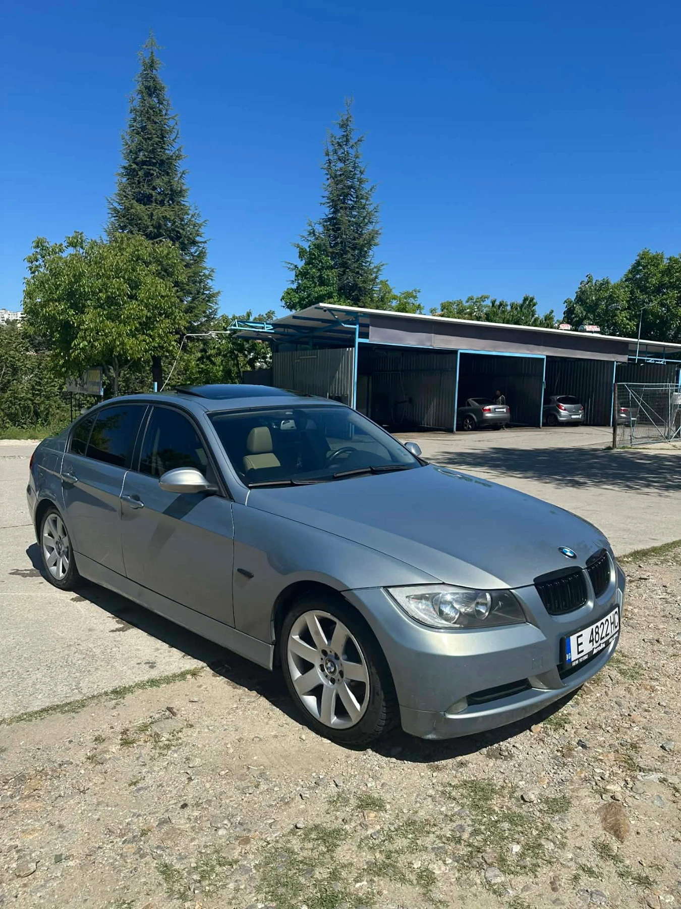 BMW 320 E90
