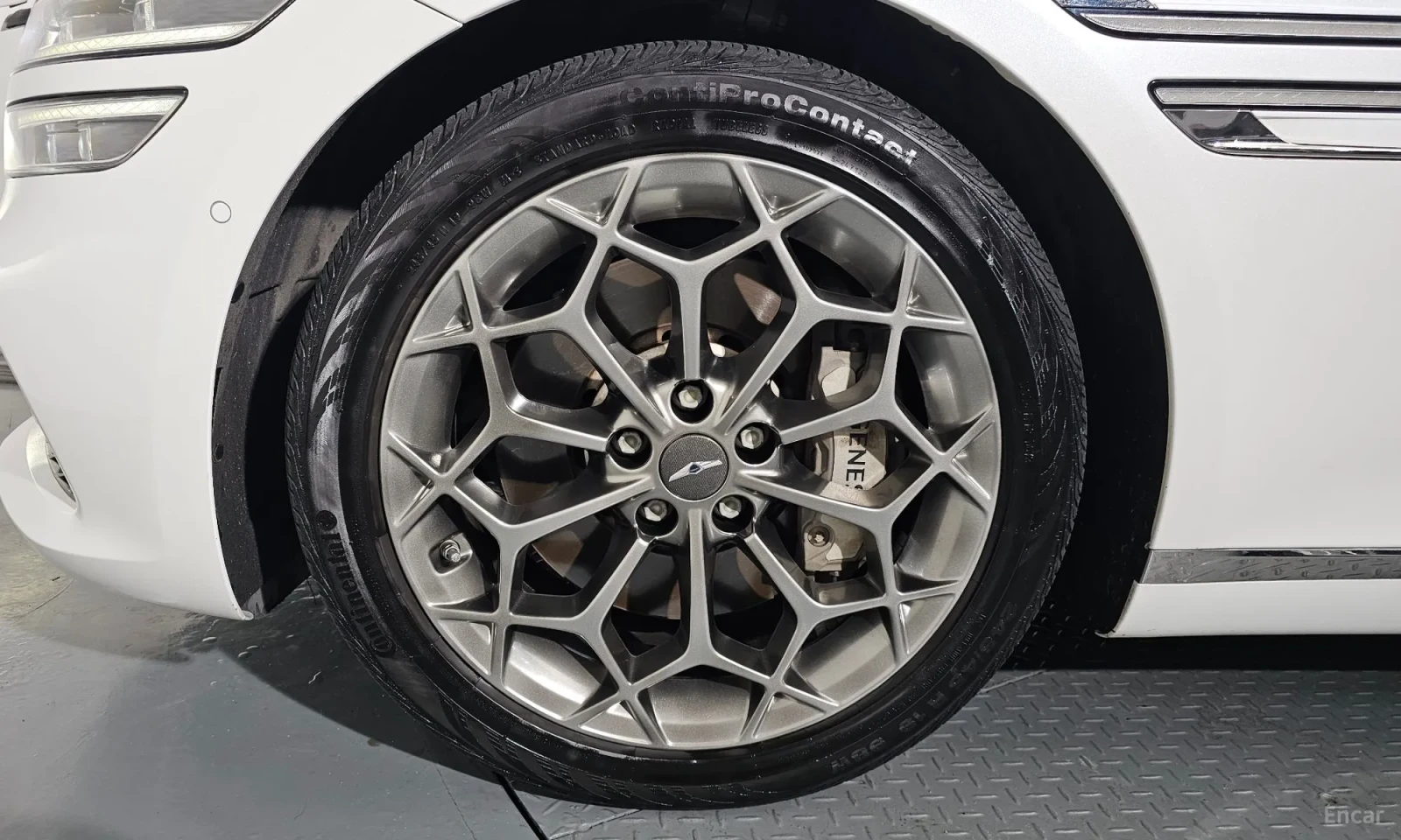Genesis G80 2.5 Turbo AWD, снимка 3 - Автомобили и джипове - 54553622