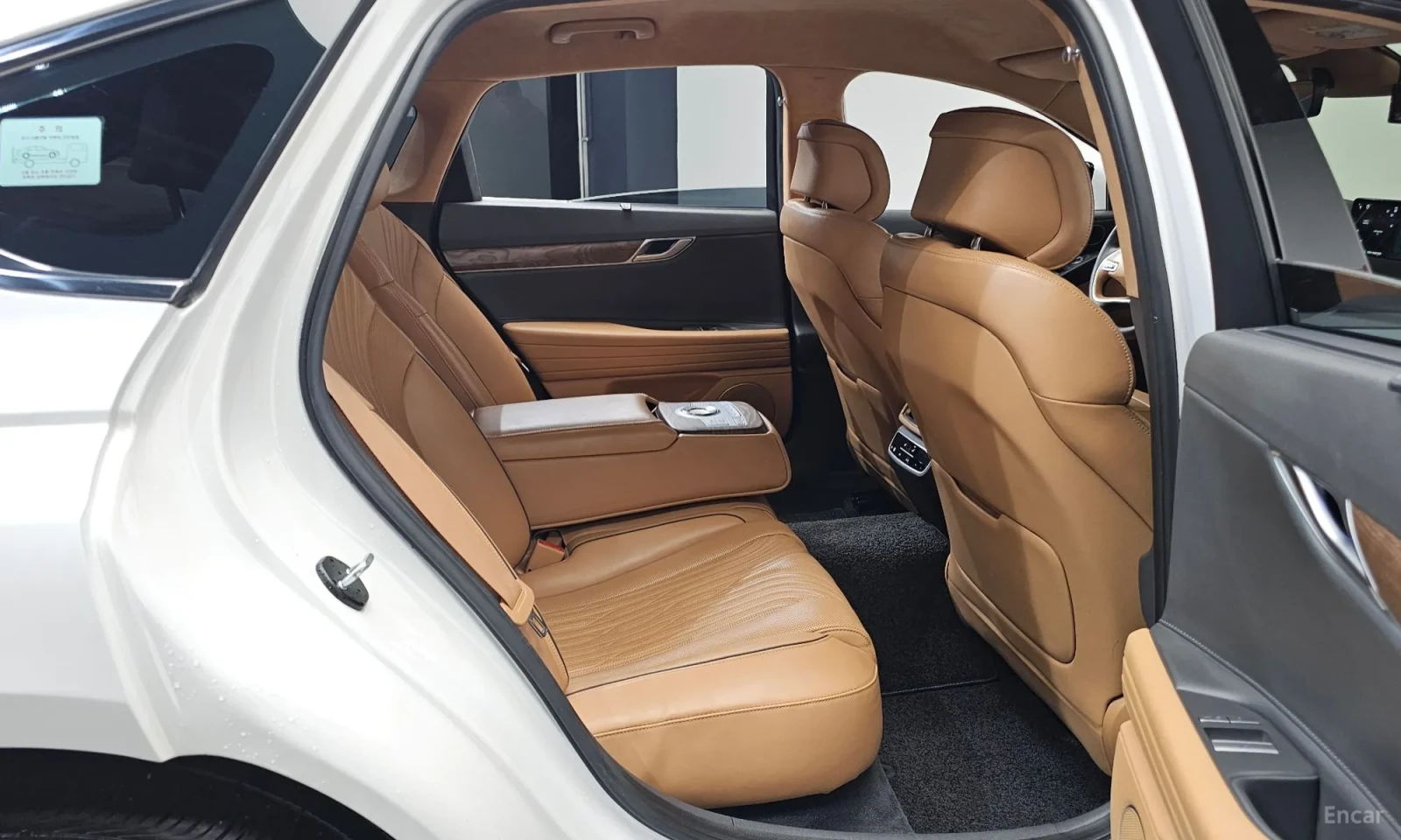 Genesis G80 2.5 Turbo AWD, снимка 14 - Автомобили и джипове - 54553622