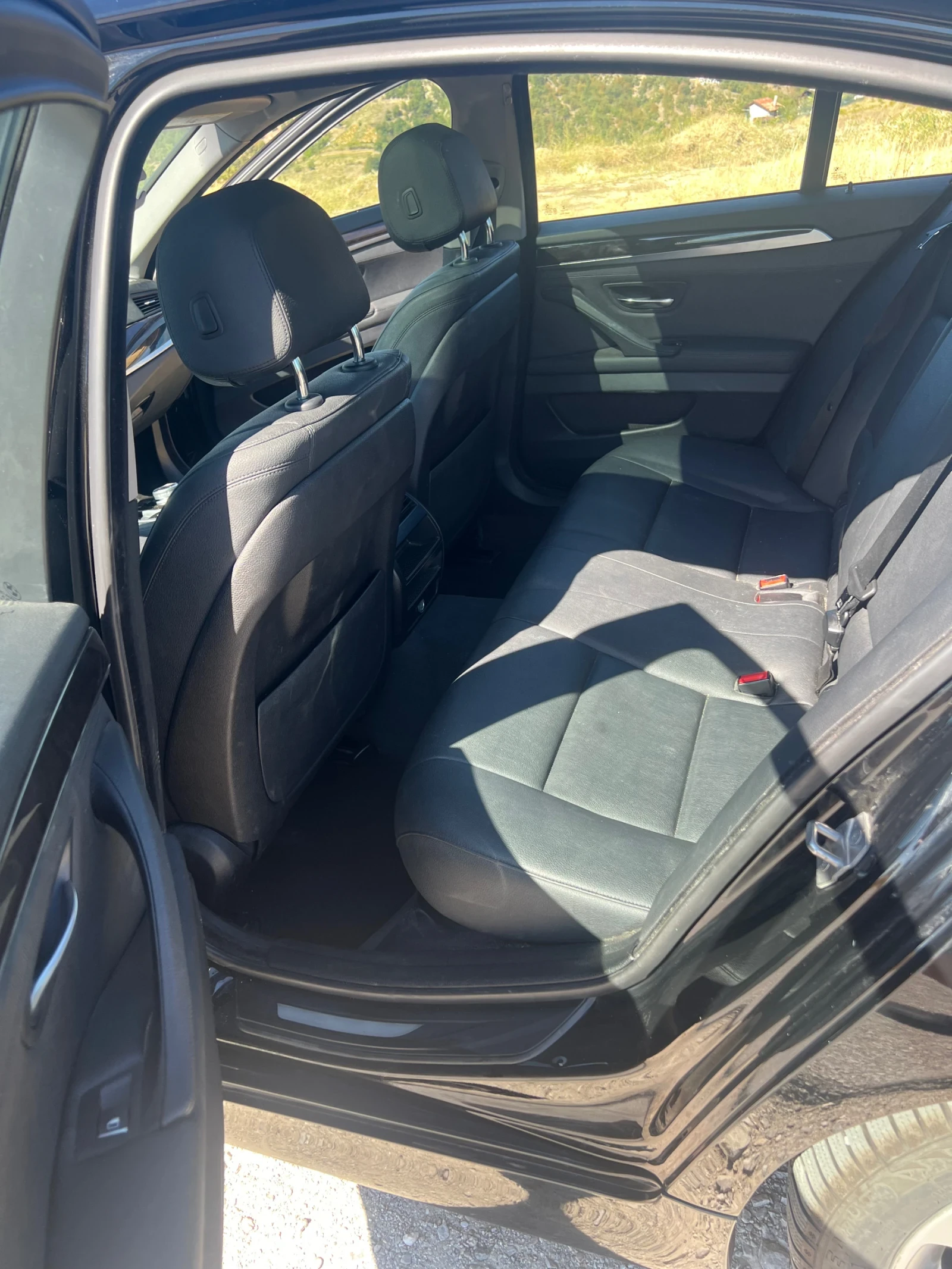 BMW 528 xDrive, снимка 8 - Автомобили и джипове - 54658260