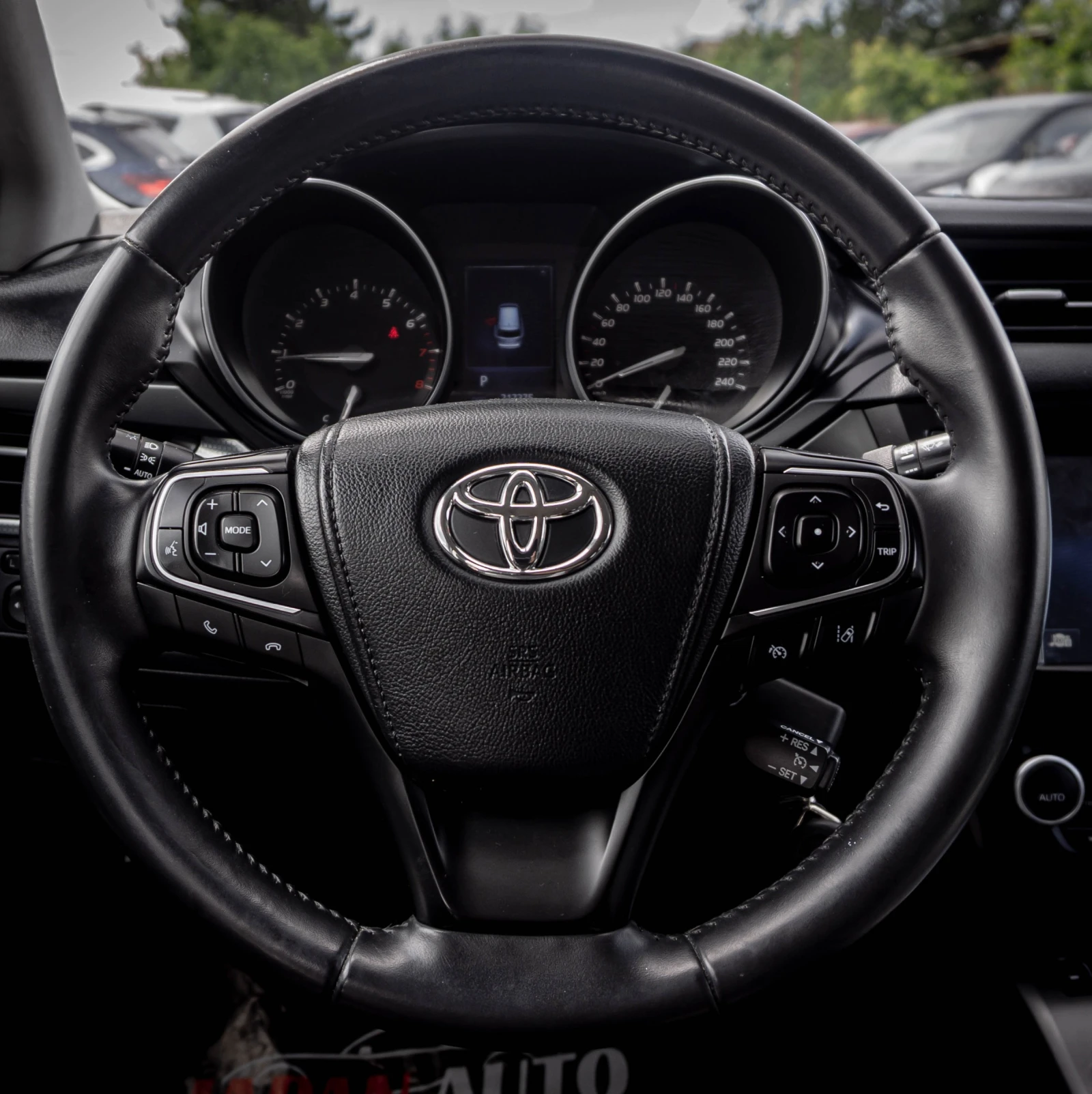 Toyota Avensis 1.8 бензин Автоматик| ТОП! С ГАРАНЦИЯ!, снимка 9 - Автомобили и джипове - 54944571