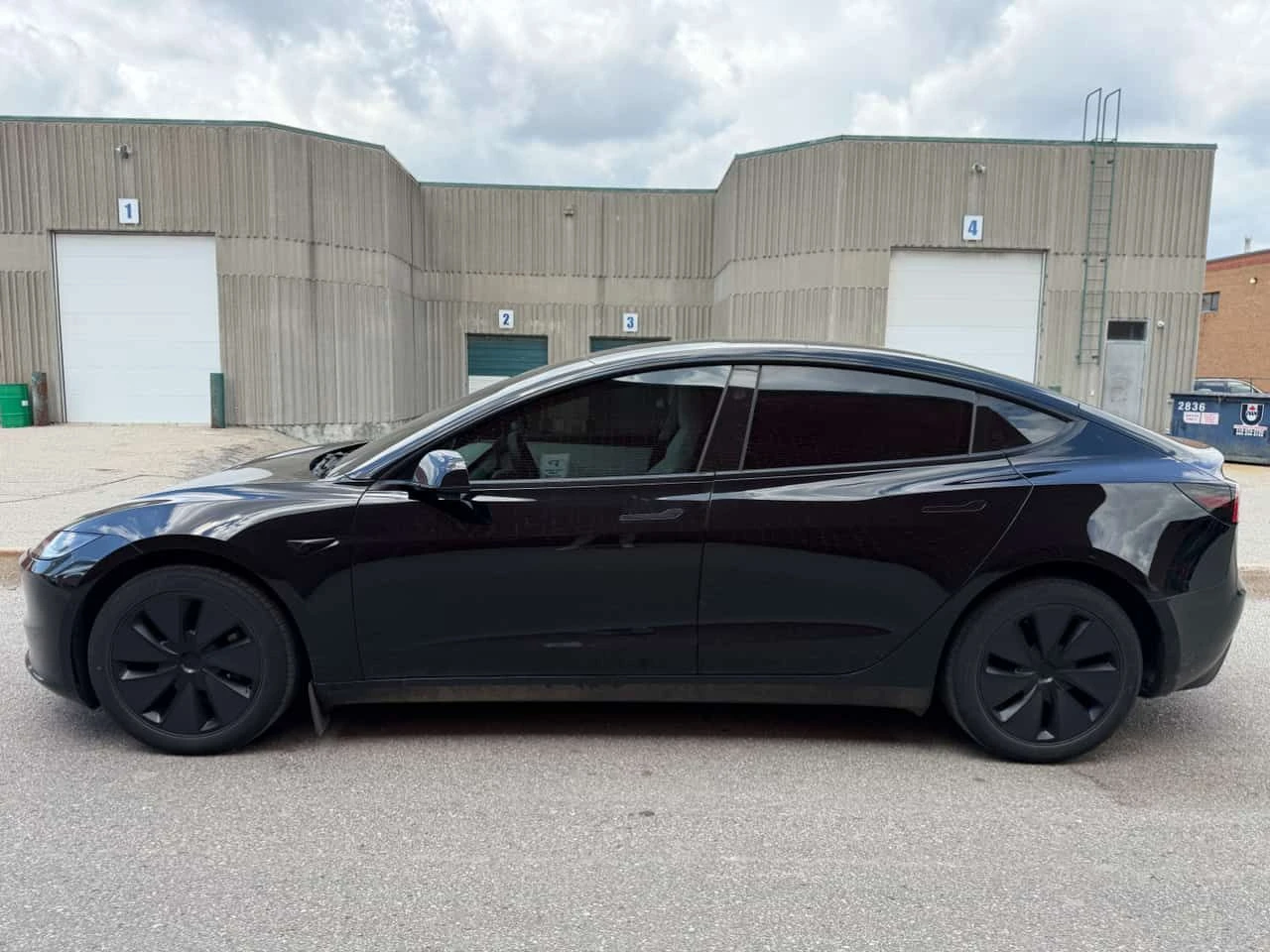 Tesla Model 3 Obsidian Black* Long Range * CARFAX * , снимка 2 - Автомобили и джипове - 54948938