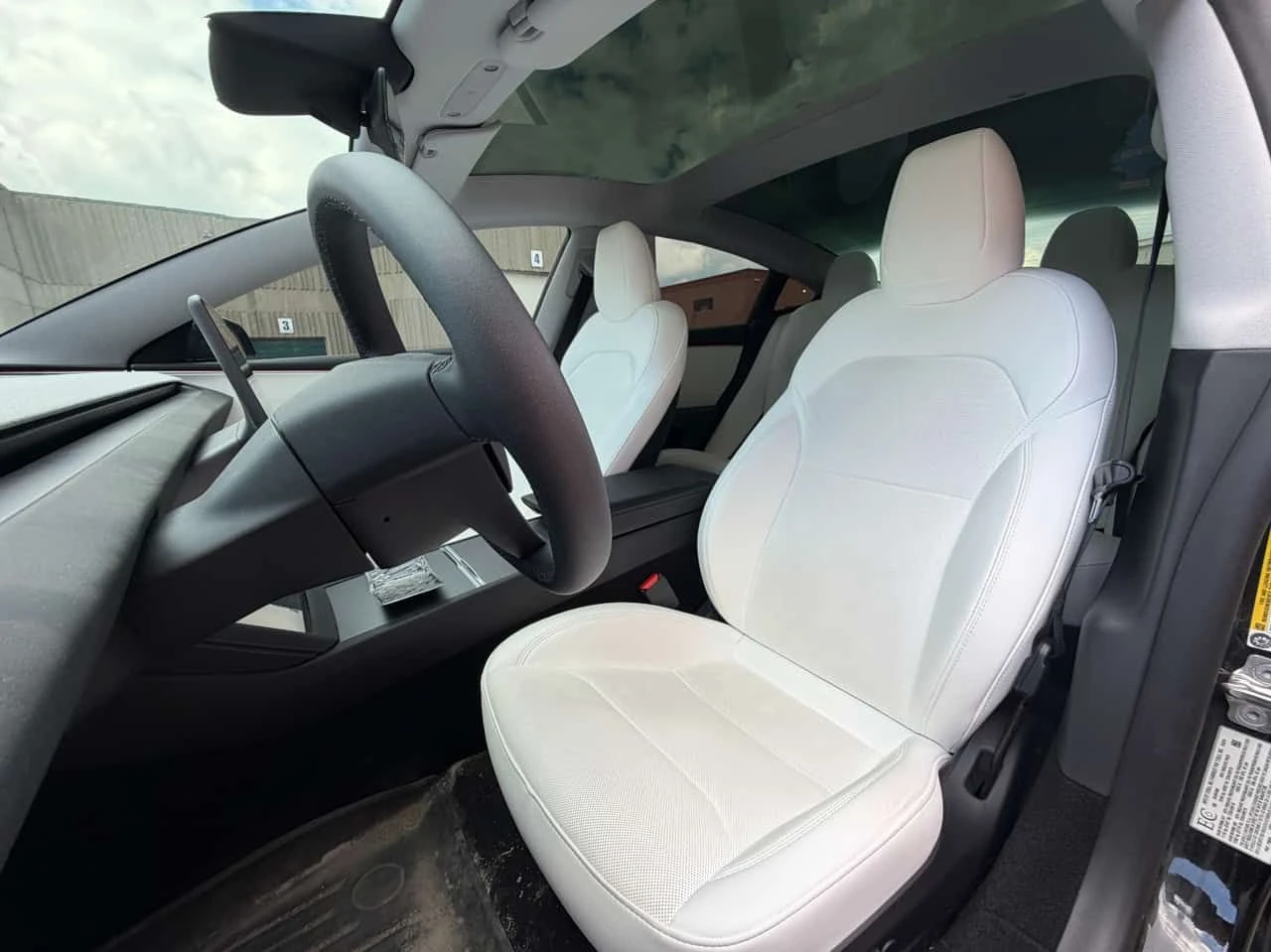Tesla Model 3 Obsidian Black* Long Range * CARFAX * , снимка 5 - Автомобили и джипове - 54948938