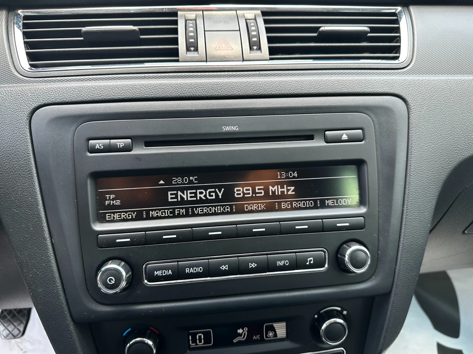 Skoda Rapid 1.6d 105 к.с., снимка 14 - Автомобили и джипове - 54998842