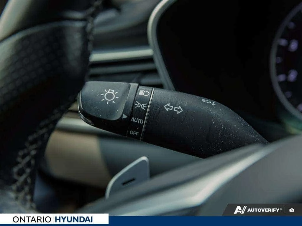 Genesis G70 * No Accidents | 2.0L Turbo | Apple CarPlay * CARF | Mobile.bg � ����������� 16