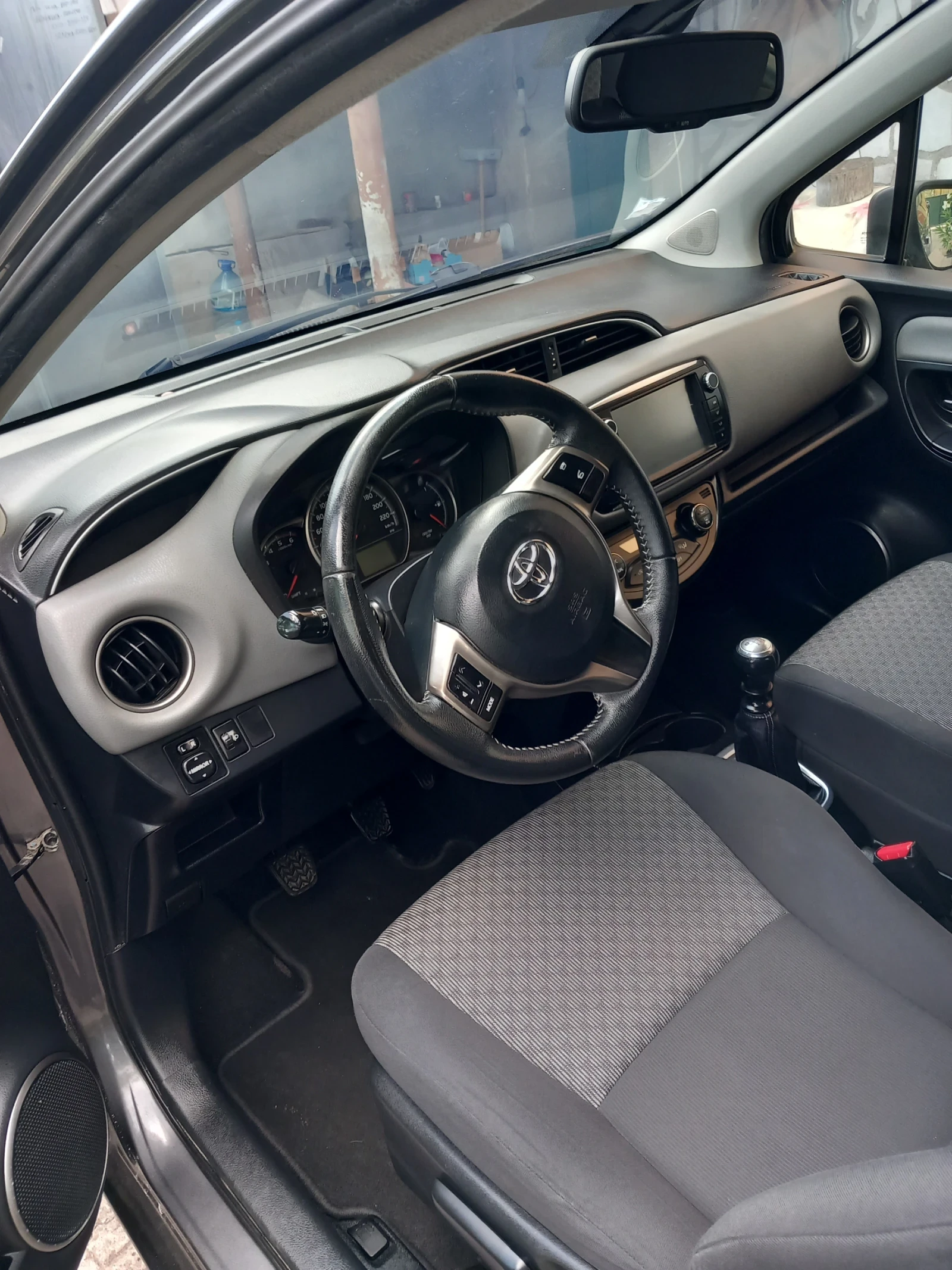 Toyota Yaris 1.4d4-d, 119000км., снимка 5 - Автомобили и джипове - 55351328