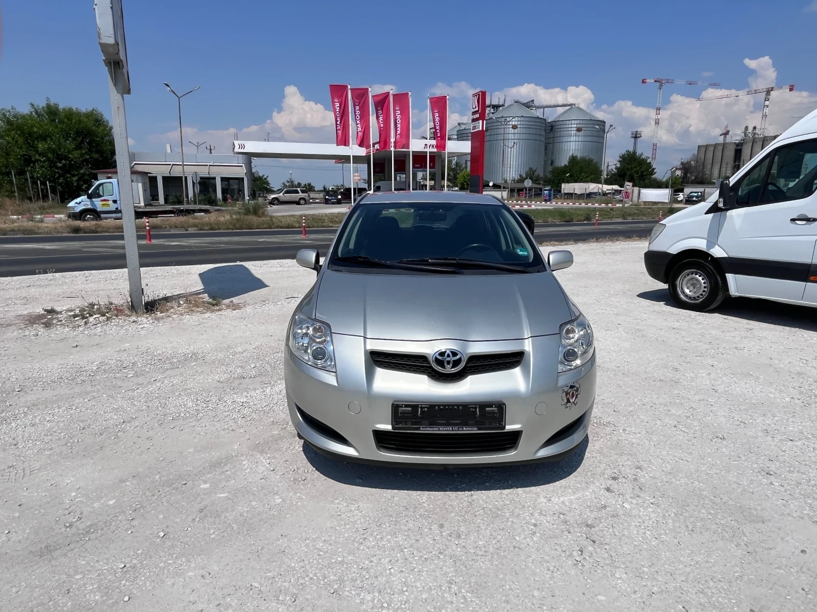 Toyota Auris, снимка 9 - Автомобили и джипове - 55549613