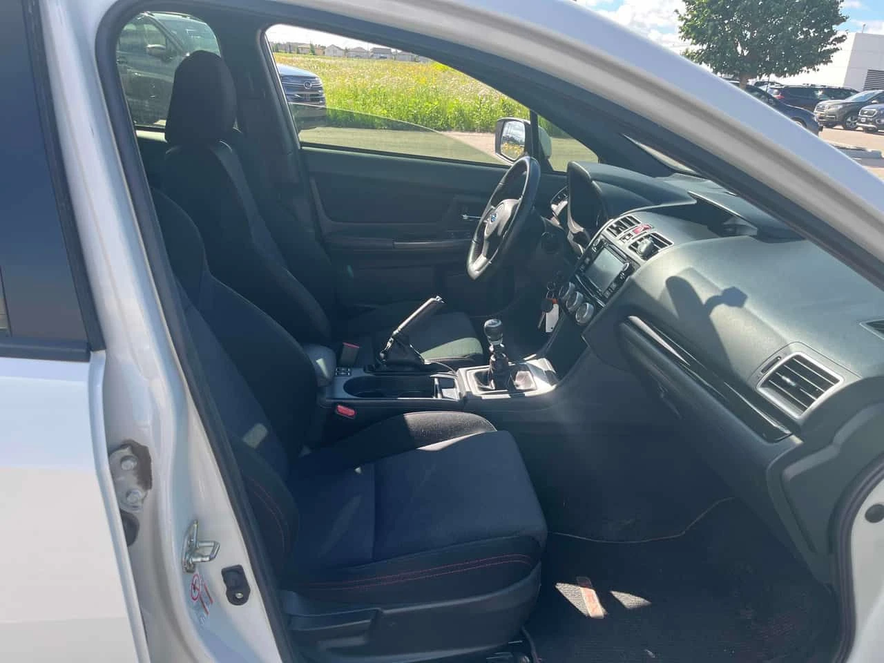Subaru WRX  Sdn Man / CARFAX / АВТОКРЕДИТ / , снимка 13 - Автомобили и джипове - 55594957