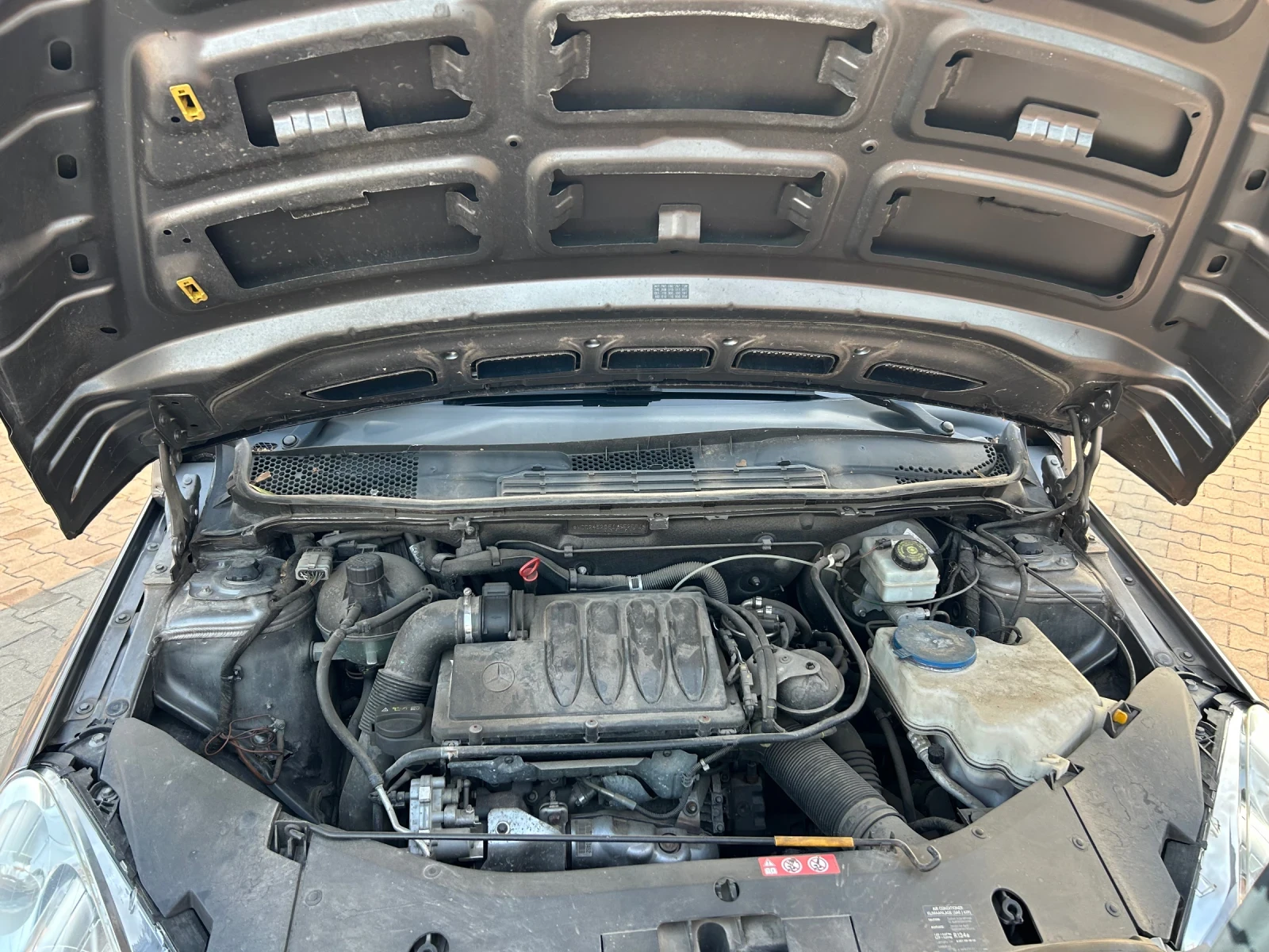 Mercedes-Benz B 200, снимка 14 - Автомобили и джипове - 55781101