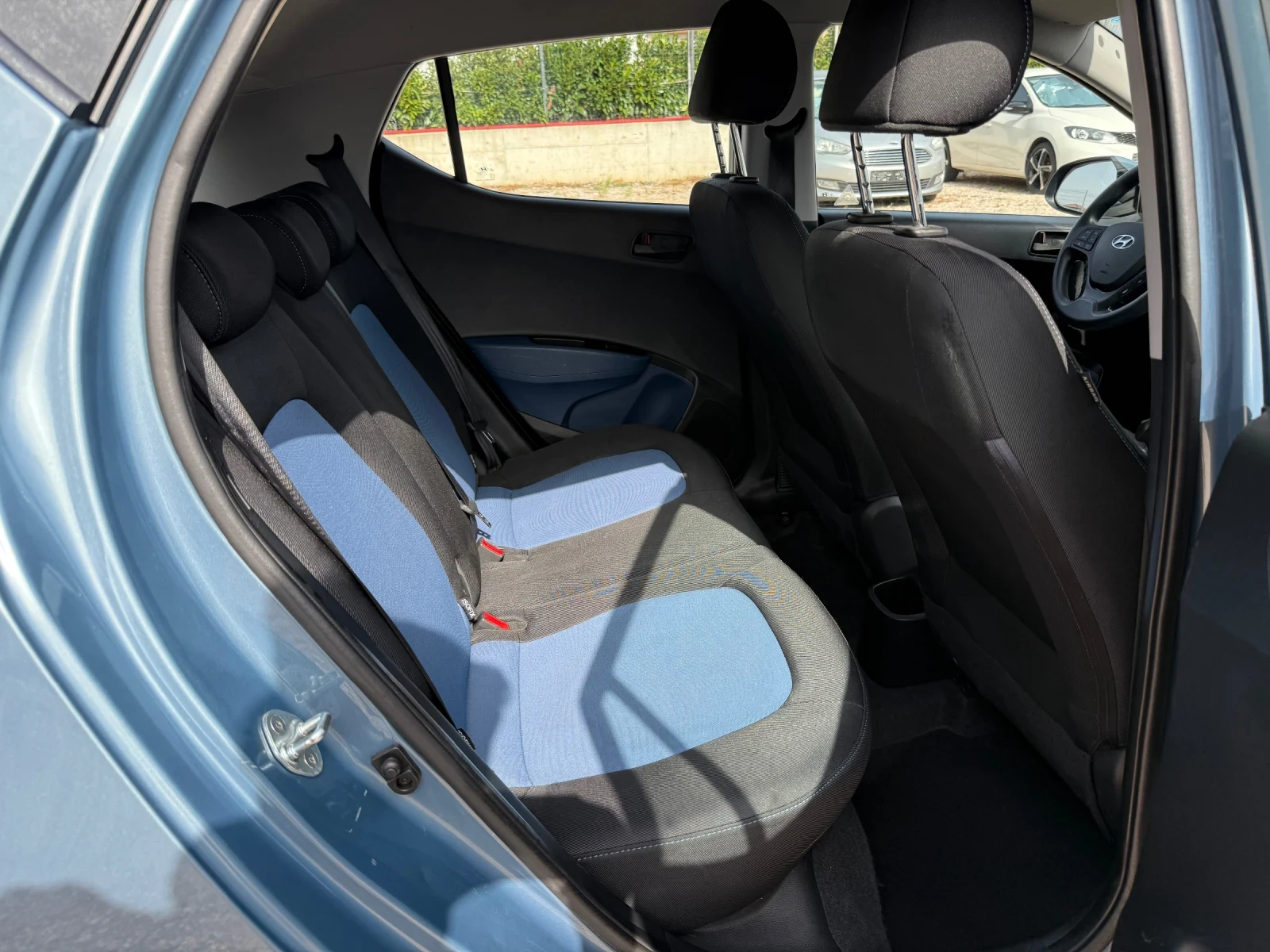 Hyundai I10 1.0i/Nav/Cruise control/Euro6 | Mobile.bg � ����������� 10