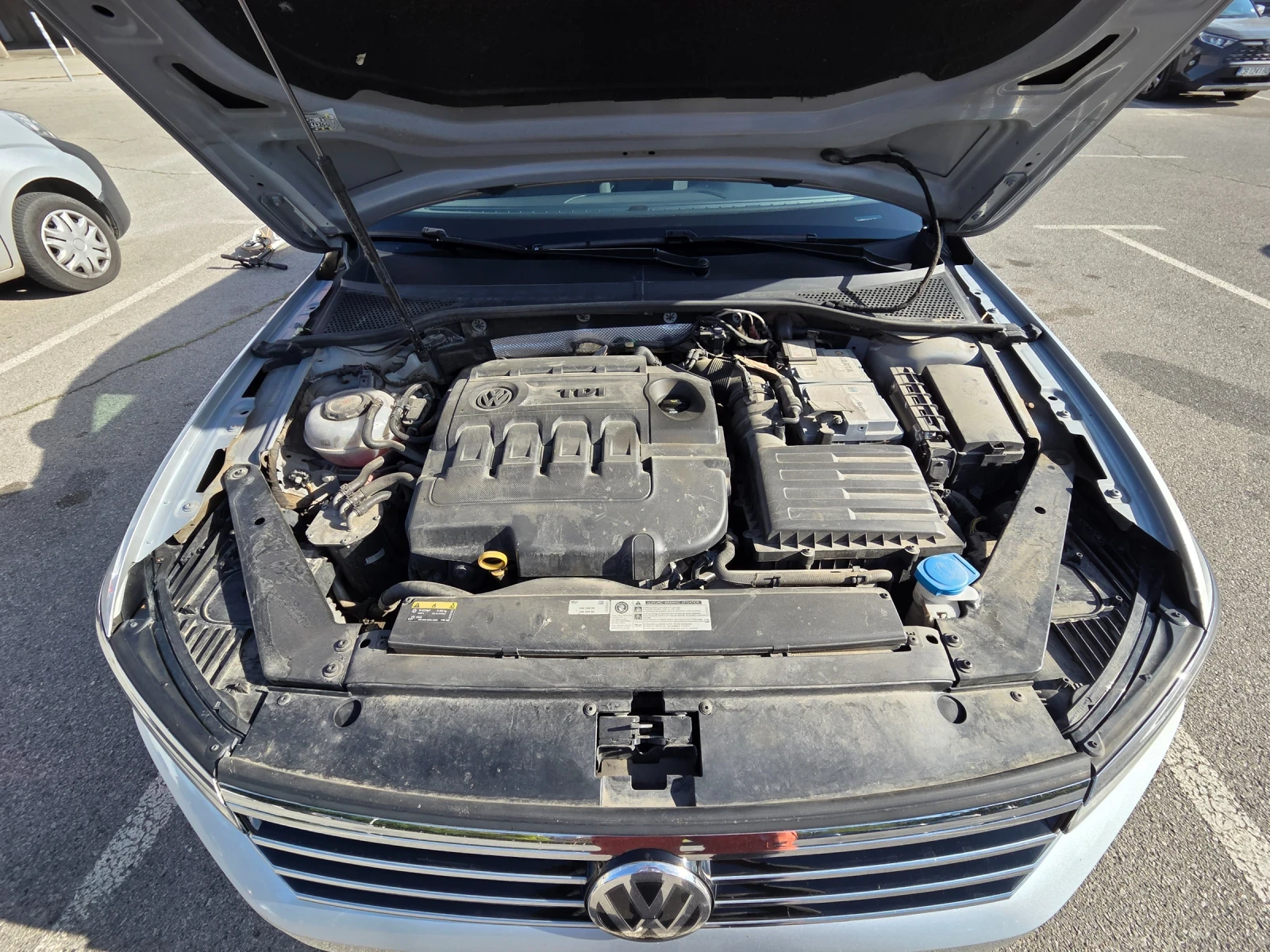 VW Passat, снимка 9 - Автомобили и джипове - 56295806