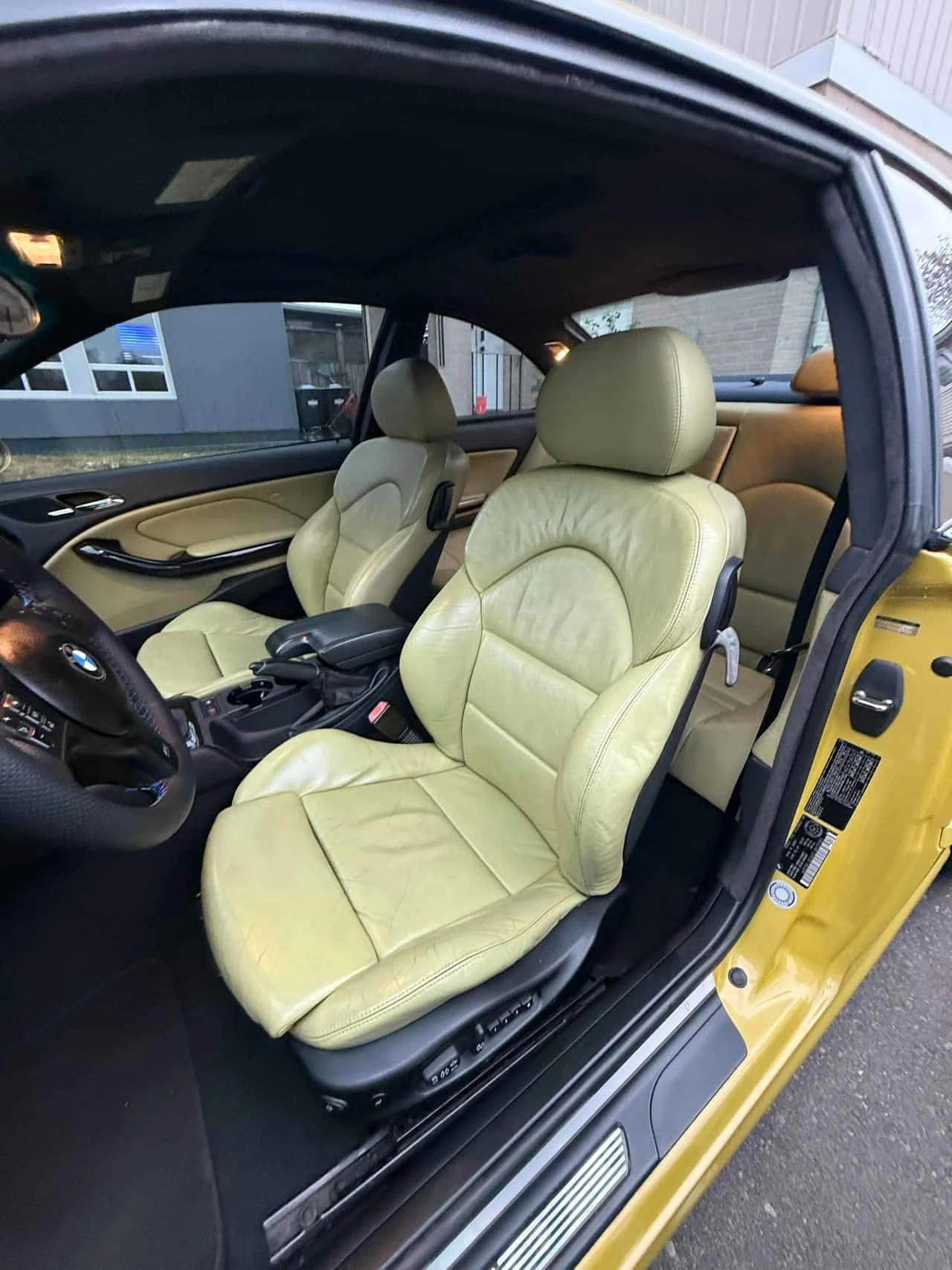 BMW M3 РЪЧКА CARFAX, снимка 9 - Автомобили и джипове - 56323549