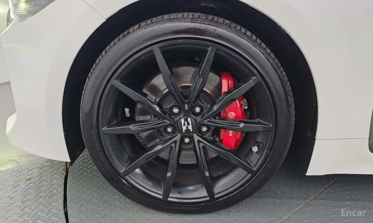 Kia Stinger * 3.3 GT AWD Masters Turbo Package *  | Mobile.bg � ����������� 5