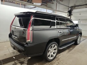 Cadillac Escalade PREMIUM LUXURY, снимка 3 - Автомобили и джипове - 53660661