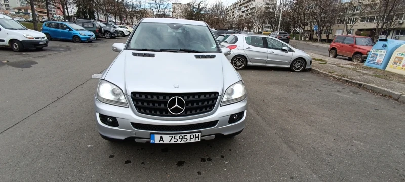 Mercedes-Benz ML НА ПРУЖИНИ 240к.с, снимка 5 - Автомобили и джипове - 48639473