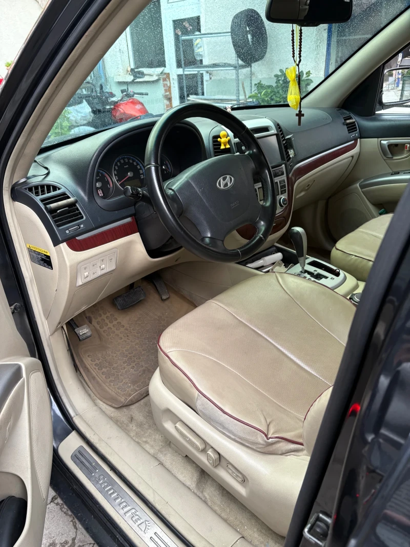 Hyundai Santa fe, снимка 7 - Автомобили и джипове - 52199265