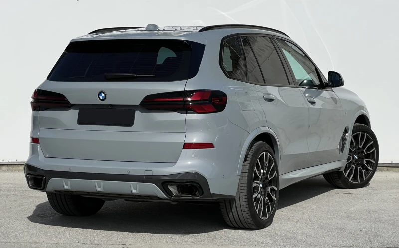 BMW X5 xDrive 30d, снимка 2 - Автомобили и джипове - 52704551